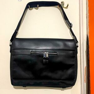 Reiss Black Computer Messenger Bag